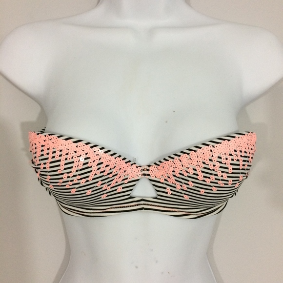 Victoria's Secret Other - Victorias Secret Womens 32B Sequined Bikini Top